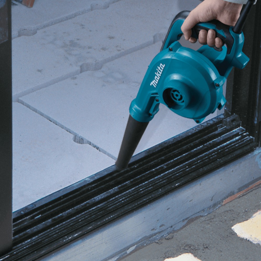 Makita Blower 600w UB1102 - Image 2